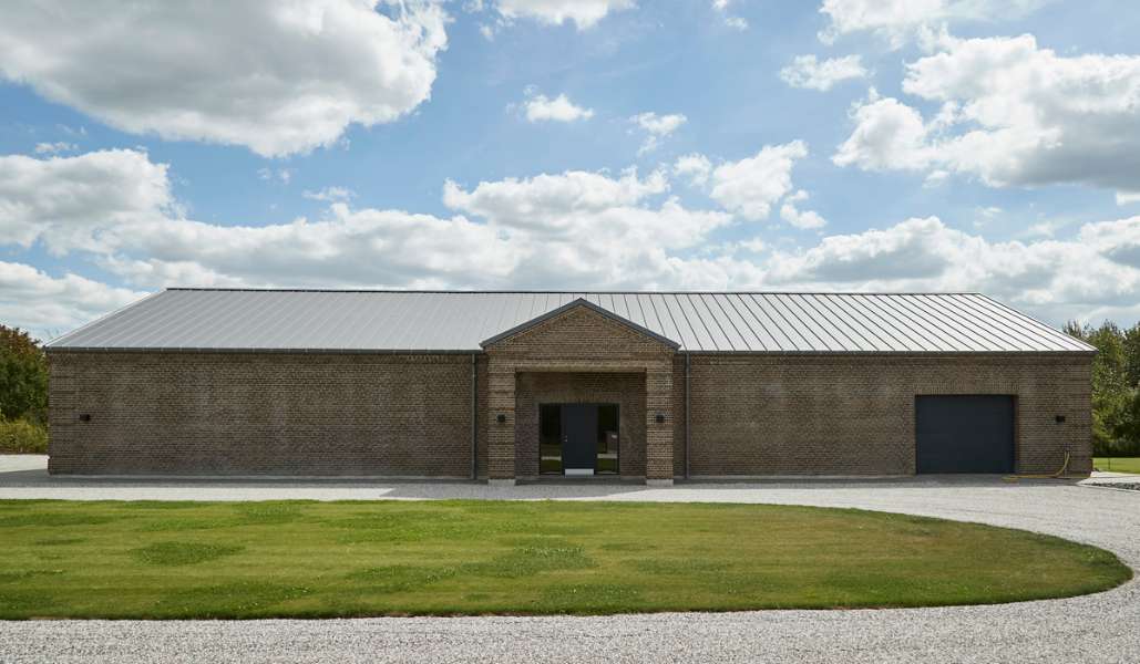 High Quality and Sublime Design, Skåphusvej 48, 7451 Sunds